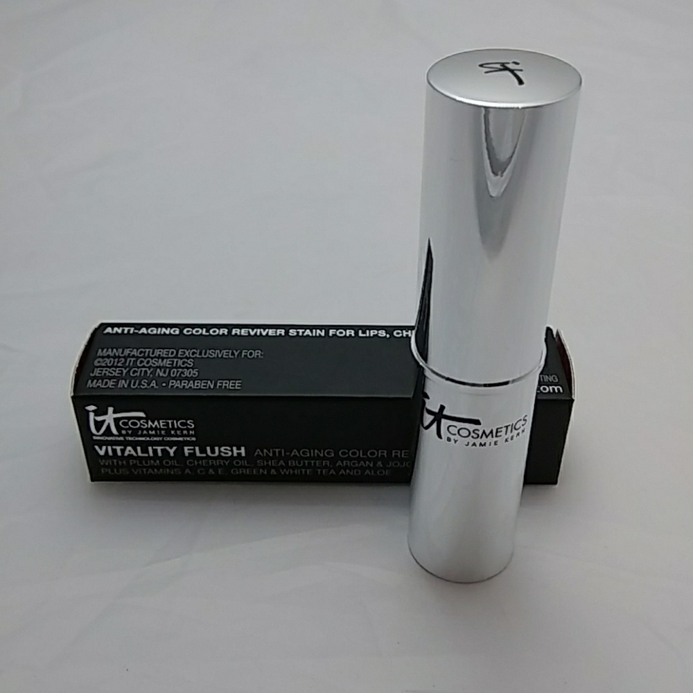 It Cosmetics Vitality Flush for lips, cheeks & com